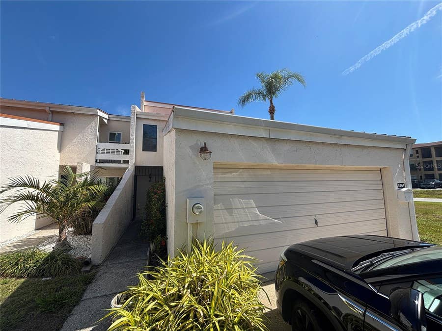 Property photo for 4364 OUTRIGGER LANE, Tampa, FL