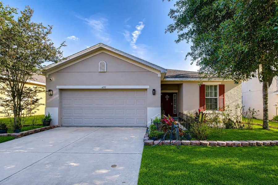 Property photo for 6252 TWIN BRIDGES DRIVE, Zephyrhills, FL