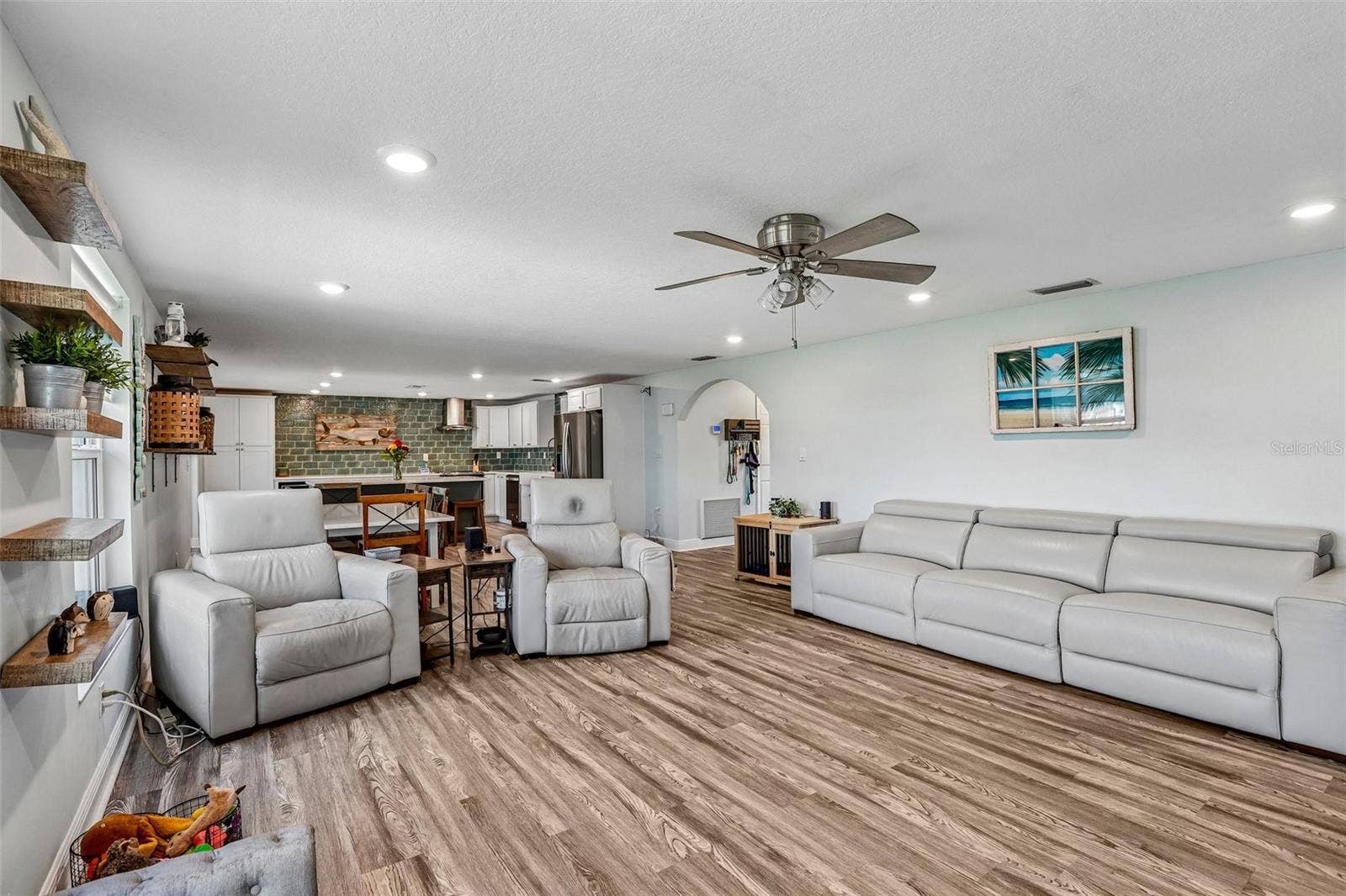 801 FLAMINGO DRIVE, Apollo Beach, FL 33572
