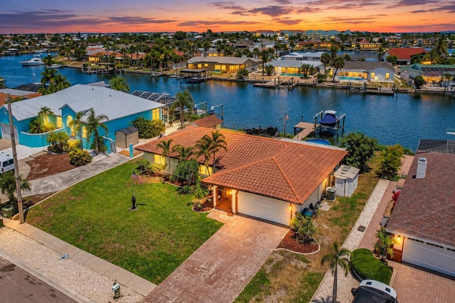 Property photo for 801 FLAMINGO DRIVE, Apollo Beach, FL