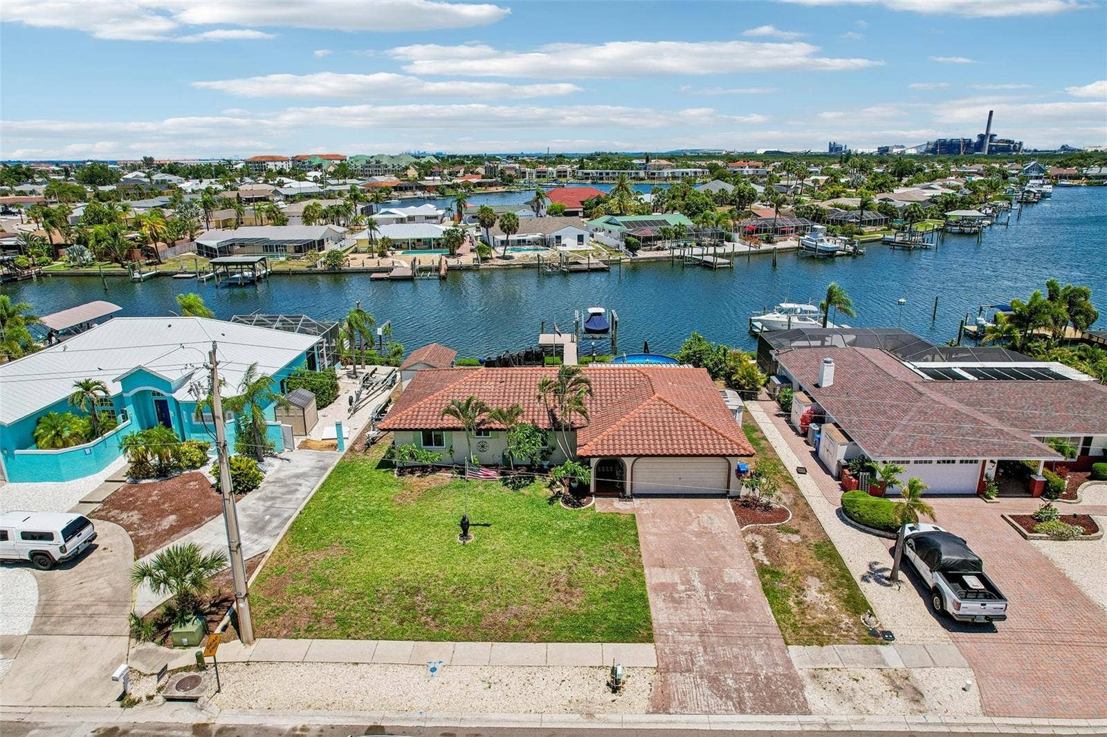 801 FLAMINGO DRIVE, Apollo Beach, FL 33572
