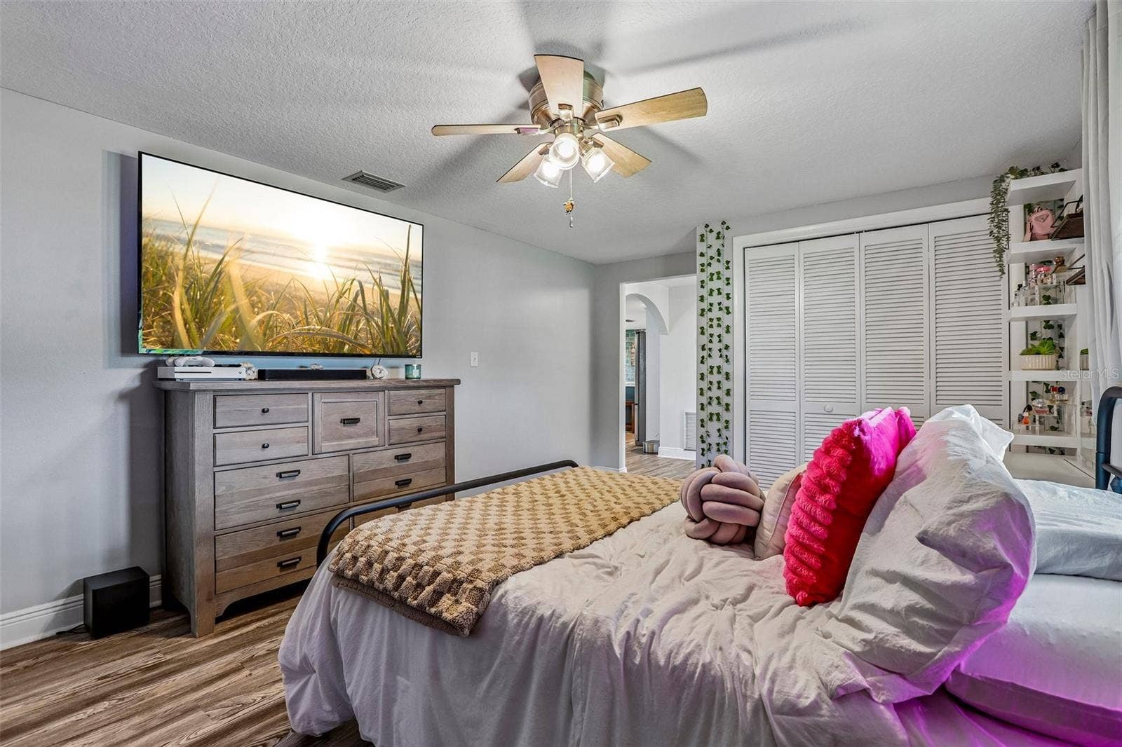 801 FLAMINGO DRIVE, Apollo Beach, FL 33572