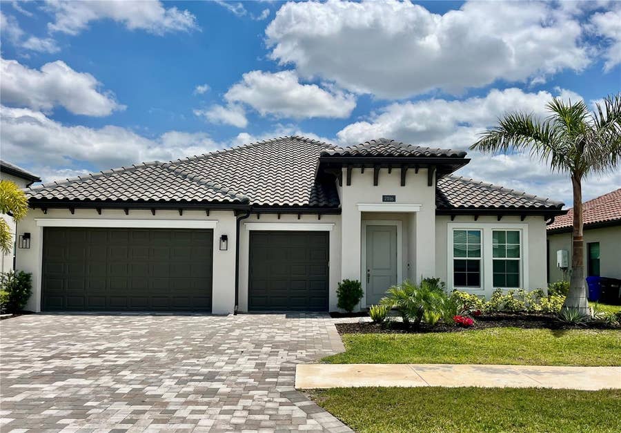 Property photo for 2016 BOLSENA STREET, North Venice, FL