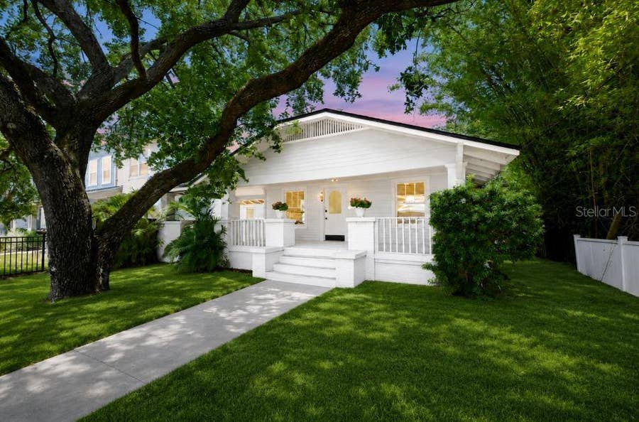 Property photo for 902 W COLUMBUS DRIVE, Tampa, FL
