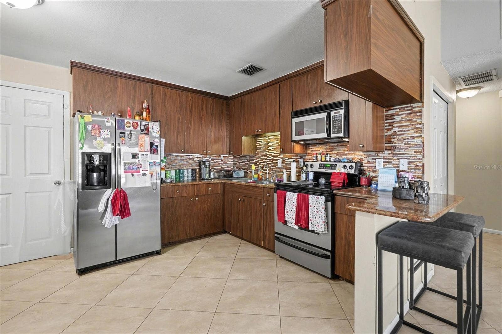 412 W IDLEWILD AVENUE, Tampa, FL 33604 412 W IDLEWILD AVENUE, Tampa, FL 33604