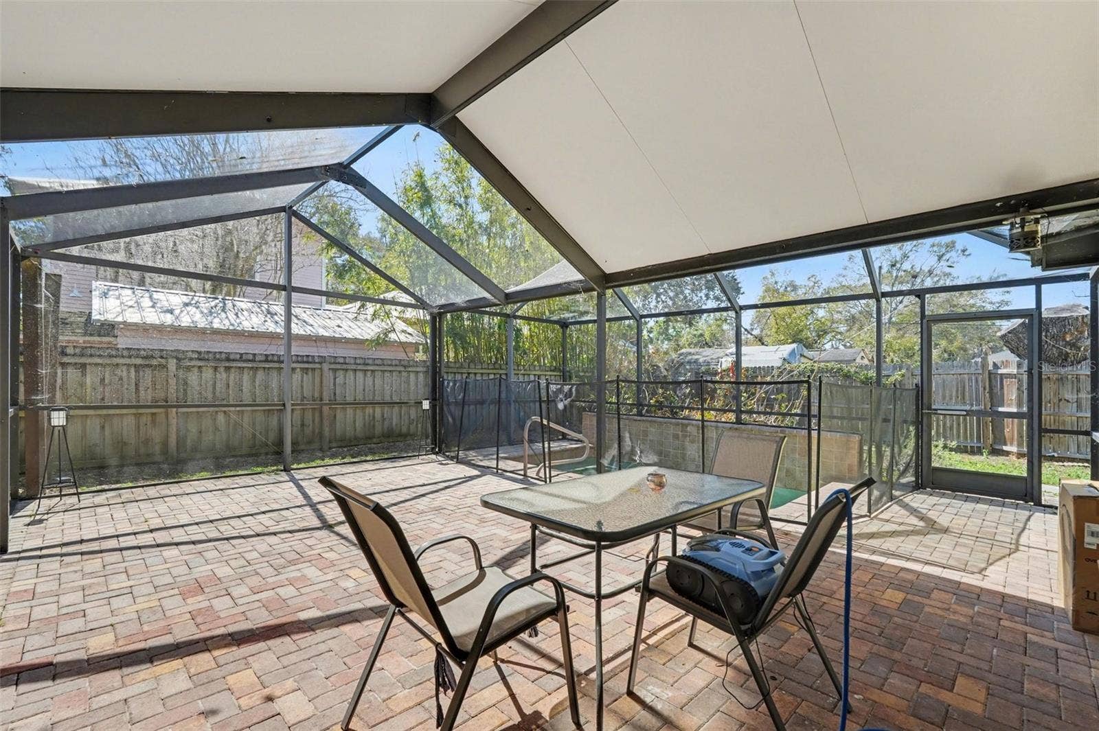 412 W IDLEWILD AVENUE, Tampa, FL 33604 412 W IDLEWILD AVENUE, Tampa, FL 33604