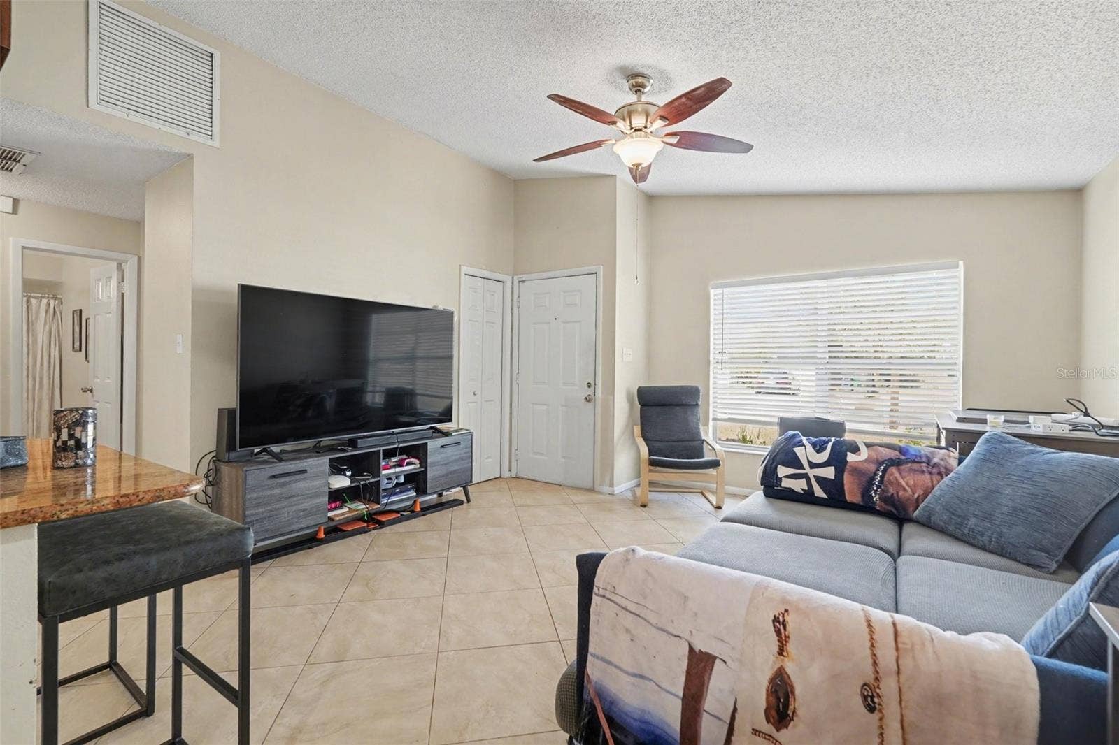 412 W IDLEWILD AVENUE, Tampa, FL 33604 412 W IDLEWILD AVENUE, Tampa, FL 33604