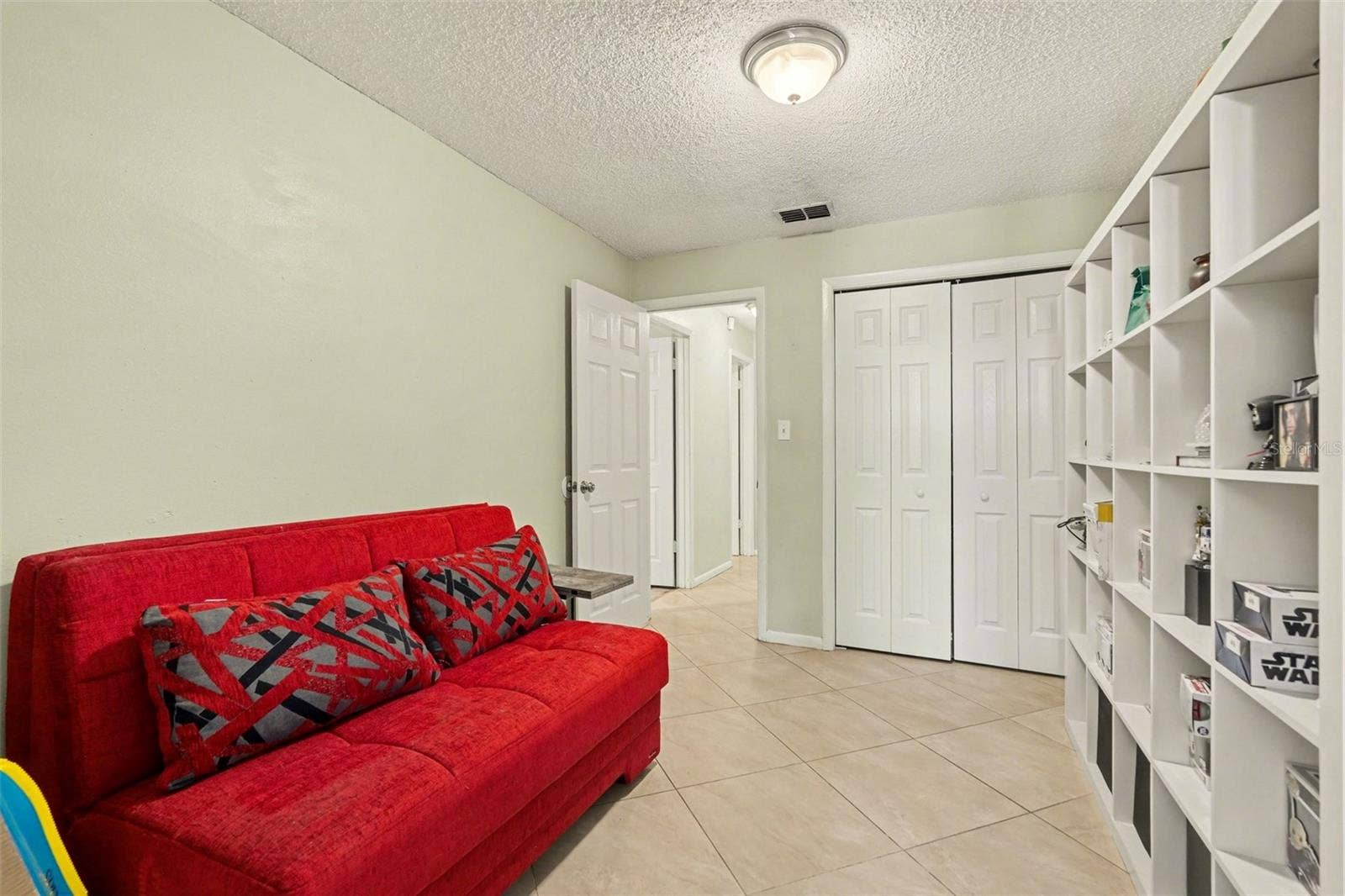 412 W IDLEWILD AVENUE, Tampa, FL 33604 412 W IDLEWILD AVENUE, Tampa, FL 33604