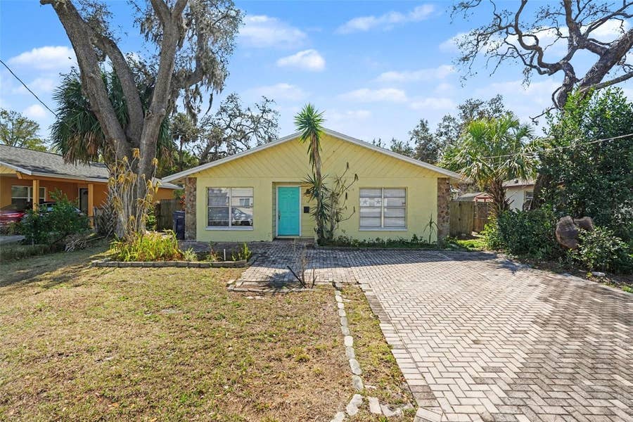 Property photo for 412 W IDLEWILD AVENUE, Tampa, FL
