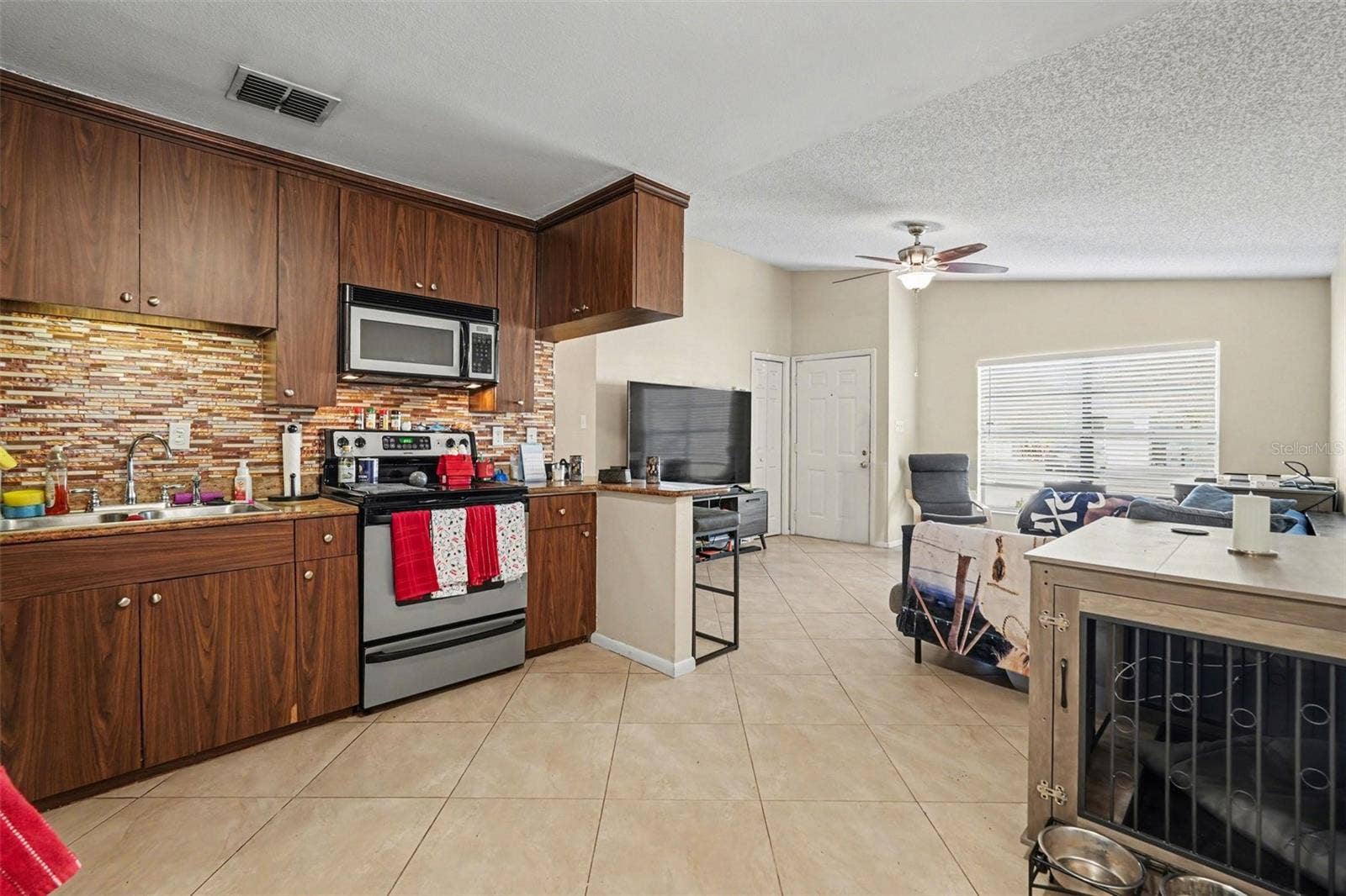 412 W IDLEWILD AVENUE, Tampa, FL 33604 412 W IDLEWILD AVENUE, Tampa, FL 33604