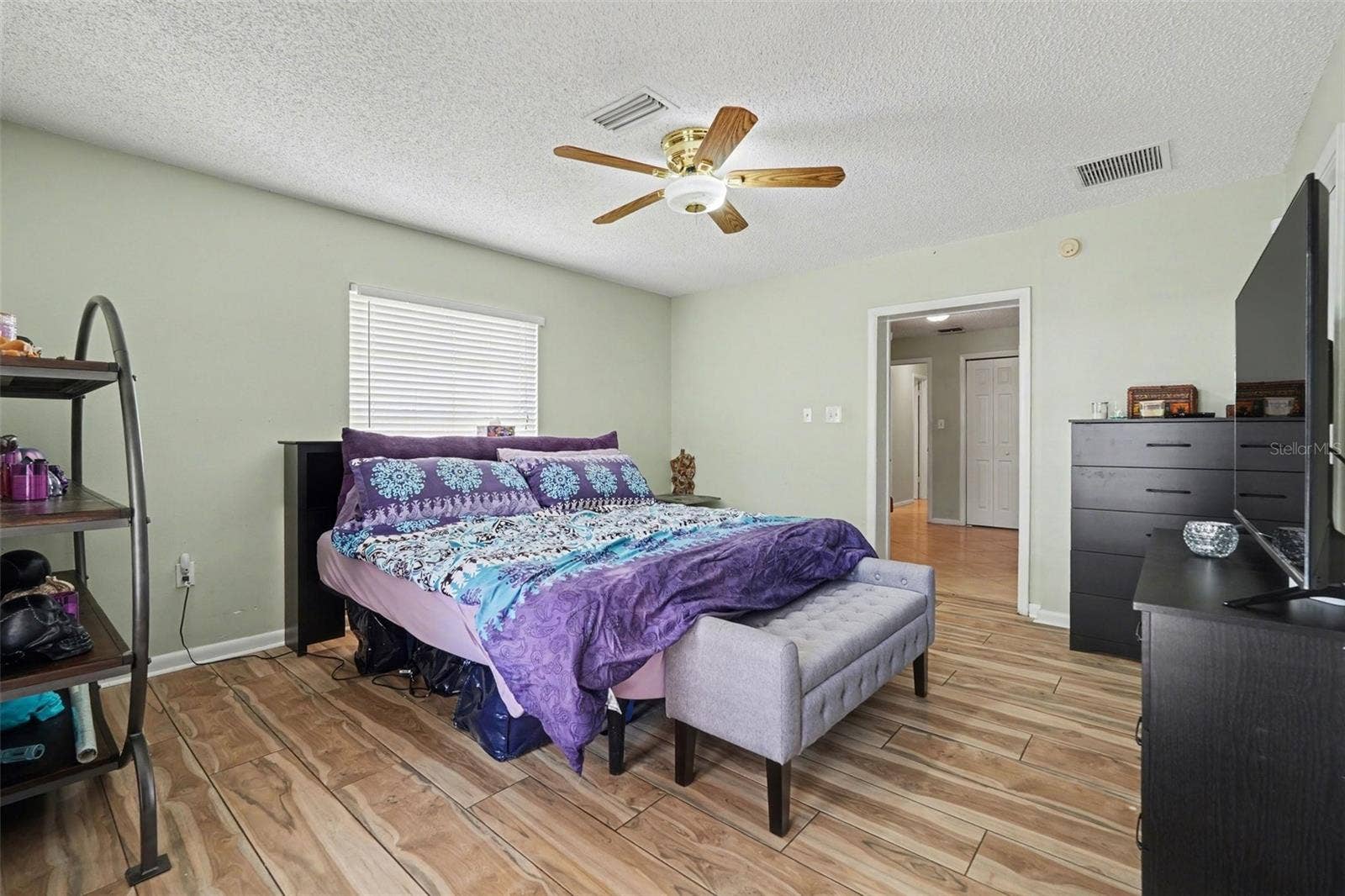 412 W IDLEWILD AVENUE, Tampa, FL 33604 412 W IDLEWILD AVENUE, Tampa, FL 33604