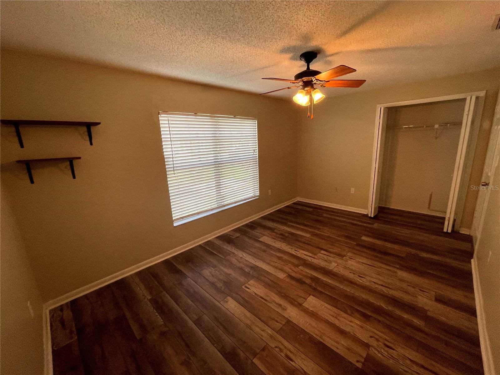 412 W IDLEWILD AVENUE, Tampa, FL 33604 412 W IDLEWILD AVENUE, Tampa, FL 33604