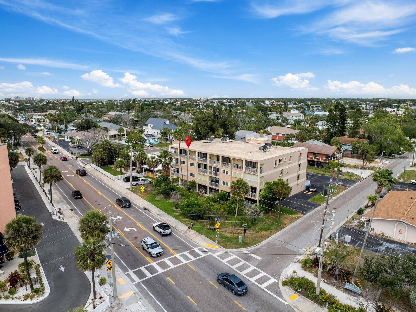 1005 GULF BOULEVARD, #10, Indian Rocks Beach, FL 33785 1005 GULF BOULEVARD, #10, Indian Rocks Beach, FL 33785