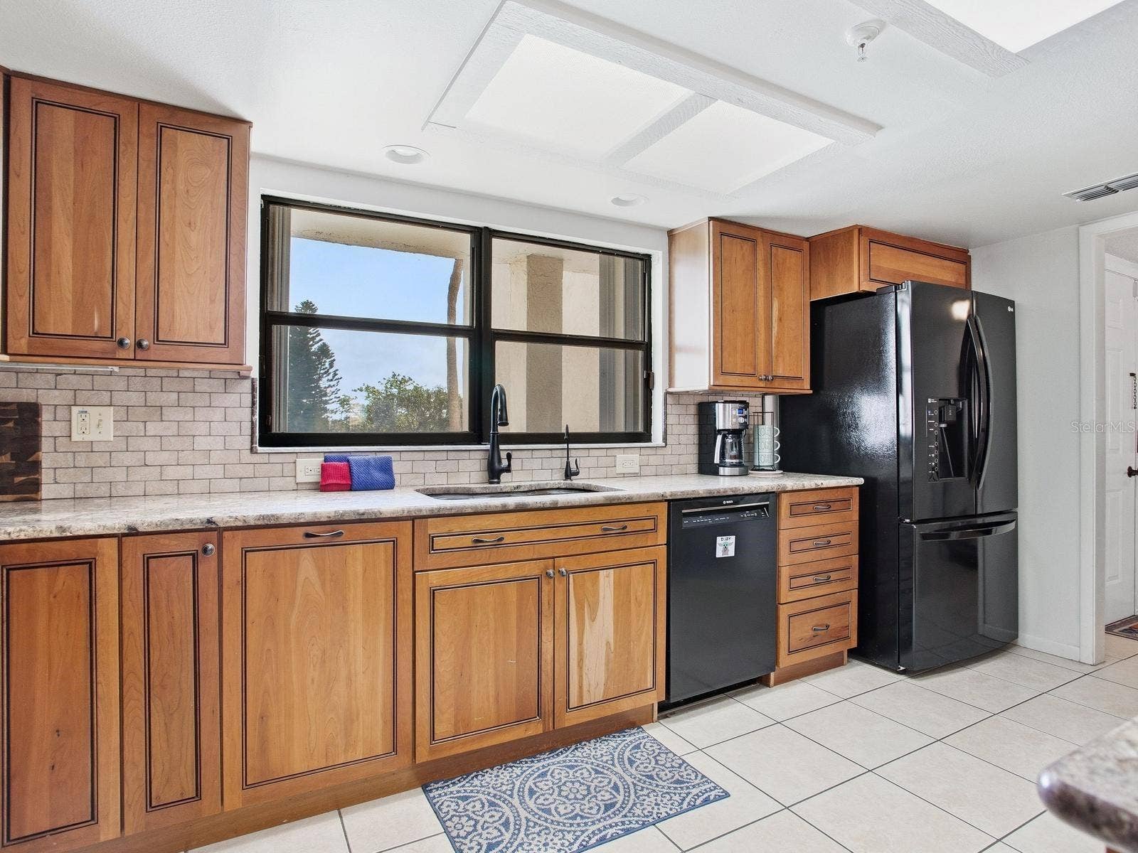 1005 GULF BOULEVARD, #10, Indian Rocks Beach, FL 33785 1005 GULF BOULEVARD, #10, Indian Rocks Beach, FL 33785