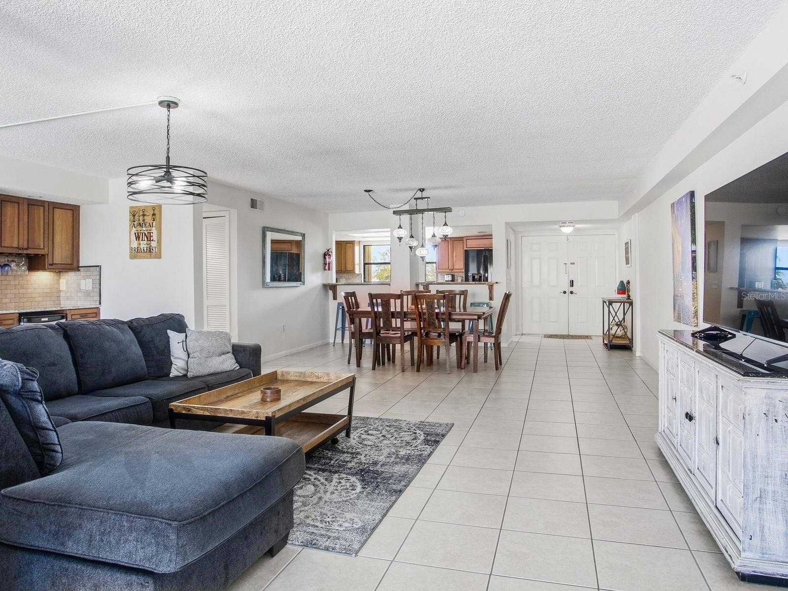 1005 GULF BOULEVARD, #10, Indian Rocks Beach, FL 33785 1005 GULF BOULEVARD, #10, Indian Rocks Beach, FL 33785