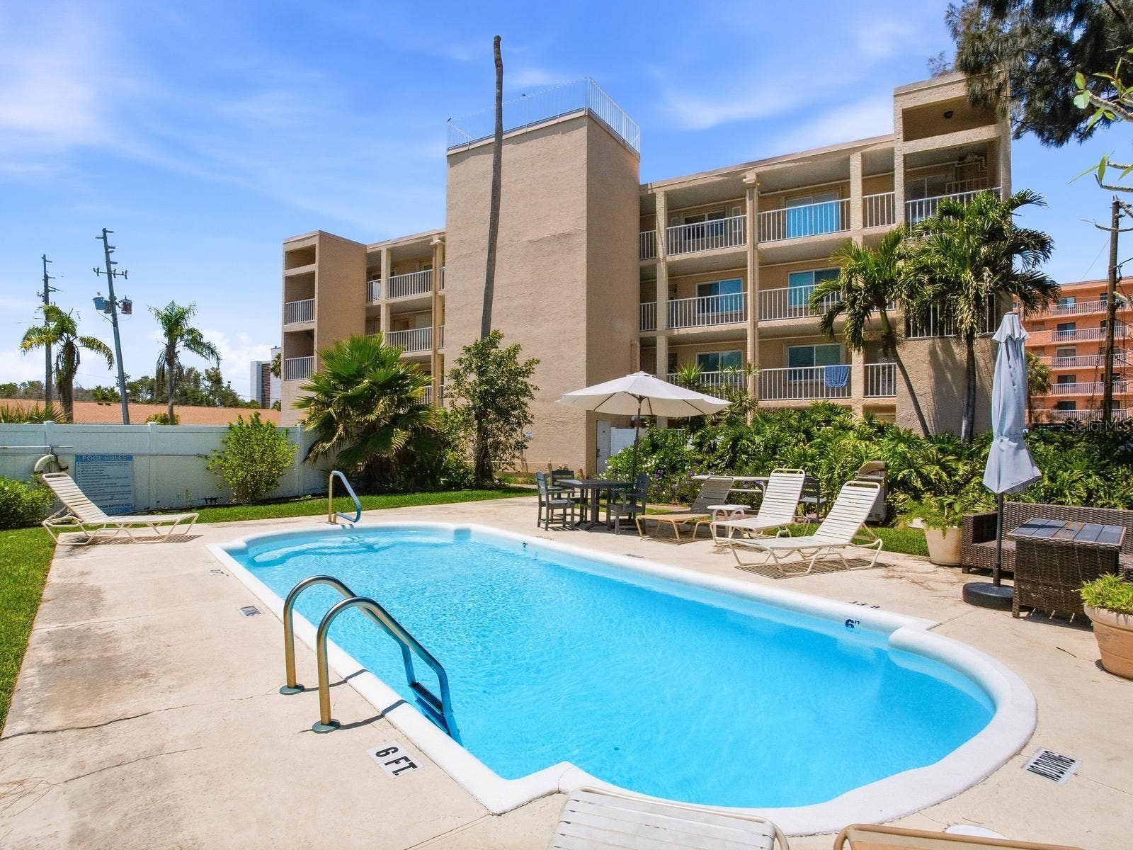1005 GULF BOULEVARD, #10, Indian Rocks Beach, FL 33785 1005 GULF BOULEVARD, #10, Indian Rocks Beach, FL 33785