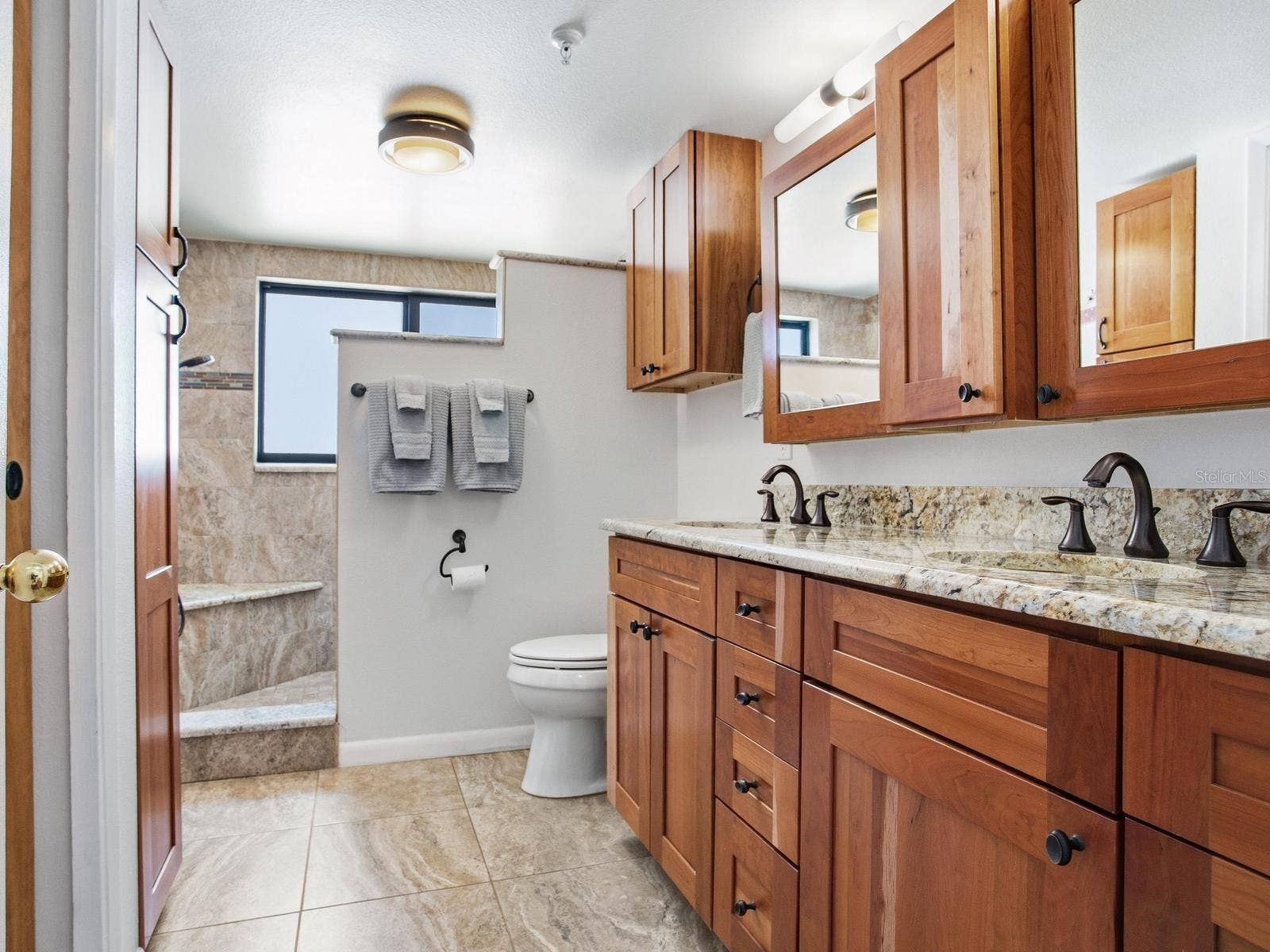 1005 GULF BOULEVARD, #10, Indian Rocks Beach, FL 33785 1005 GULF BOULEVARD, #10, Indian Rocks Beach, FL 33785