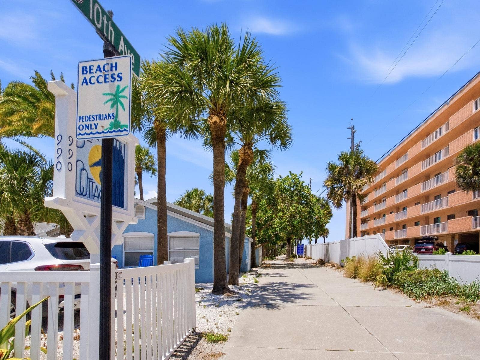 1005 GULF BOULEVARD, #10, Indian Rocks Beach, FL 33785 1005 GULF BOULEVARD, #10, Indian Rocks Beach, FL 33785