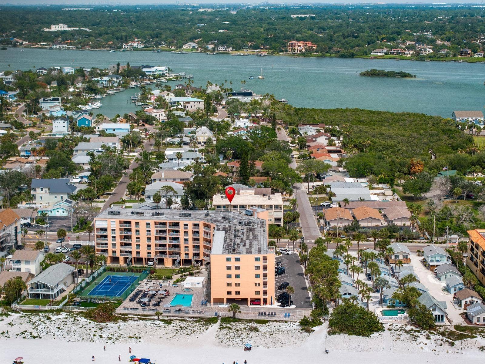 1005 GULF BOULEVARD, #10, Indian Rocks Beach, FL 33785 Steps from the Beach
