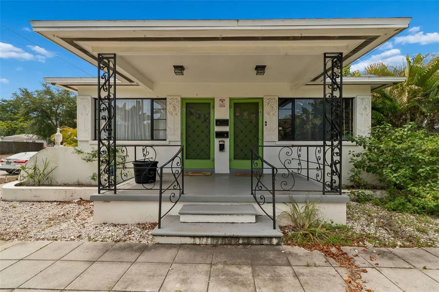 Property photo for 1500 30TH AVENUE N, St Petersburg, FL