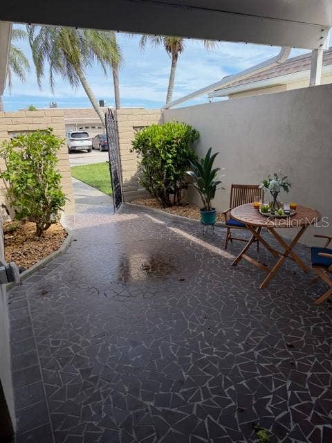 582 BOCA CIEGA POINT BOULEVARD N, St Petersburg, FL 33708 582 BOCA CIEGA POINT BOULEVARD N, St Petersburg, FL 33708