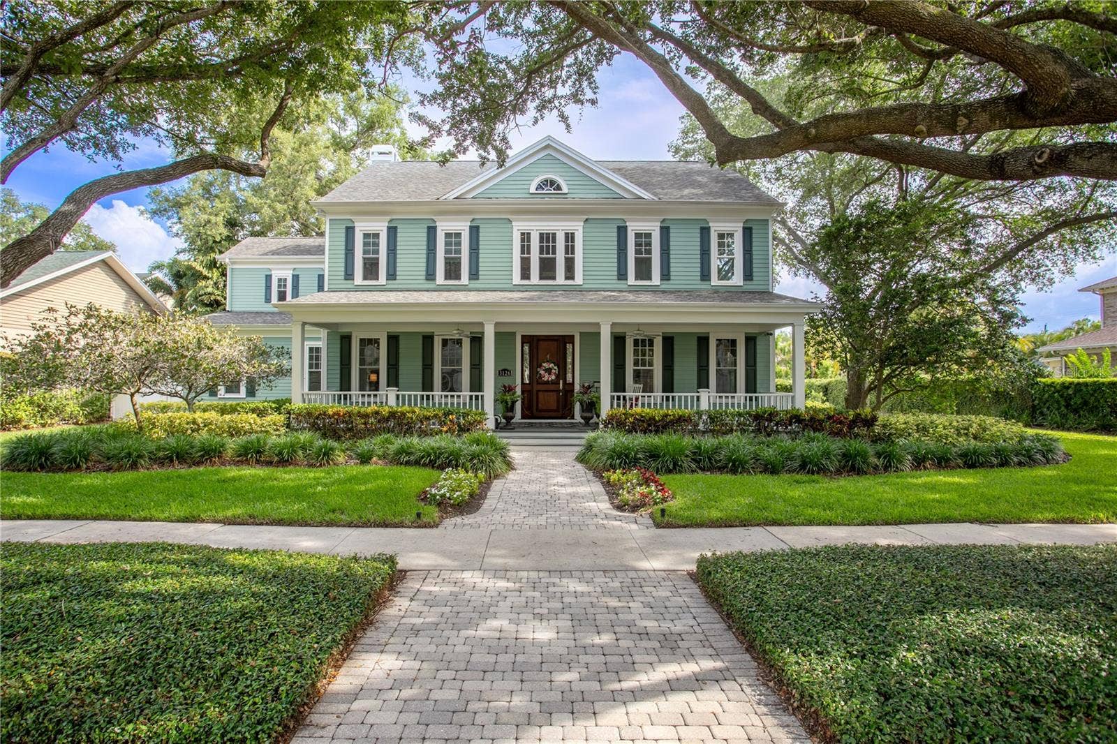 3126 W OAKLYN AVENUE, Tampa, FL 33609 Welcome to this exceptional home in Parkland Estates