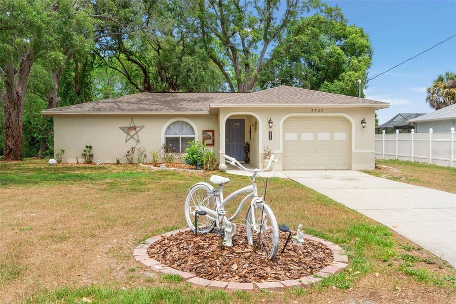 Property photo for 5525 PIEDMONT DRIVE, Spring Hill, FL