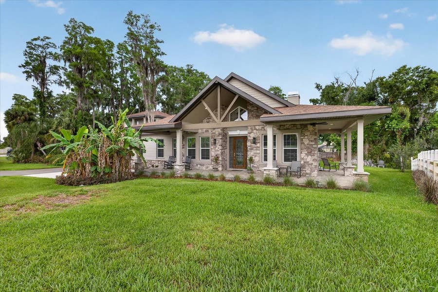 Property photo for 1208 SUNSET LANE, Lutz, FL