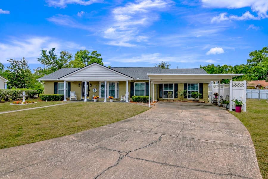 Property photo for 18318 DOLLY BROOK LANE, Lutz, FL