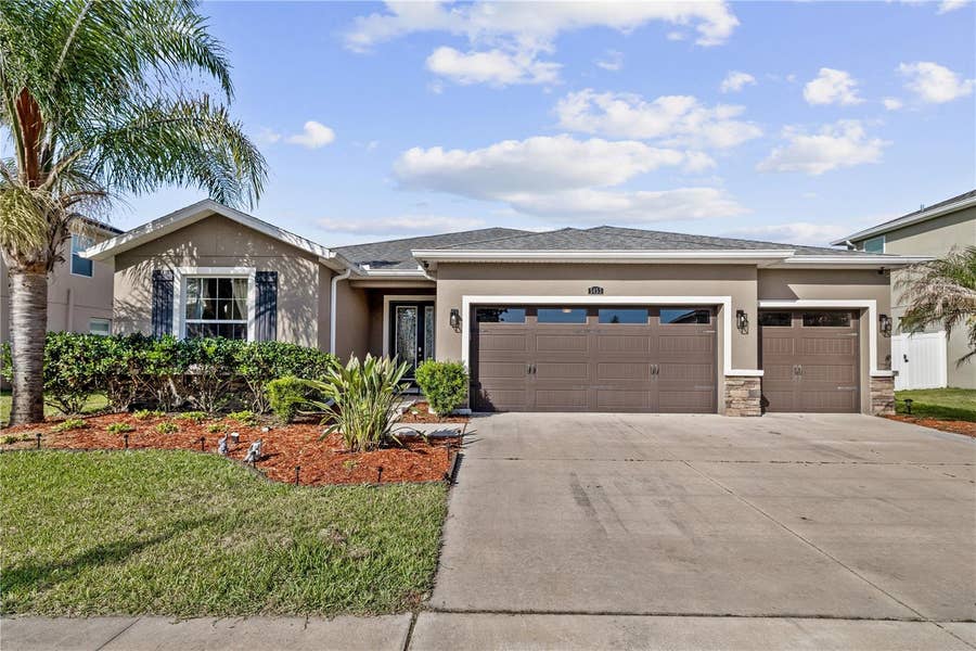 Property photo for 5453 SUNCATCHER DRIVE, Wesley Chapel, FL
