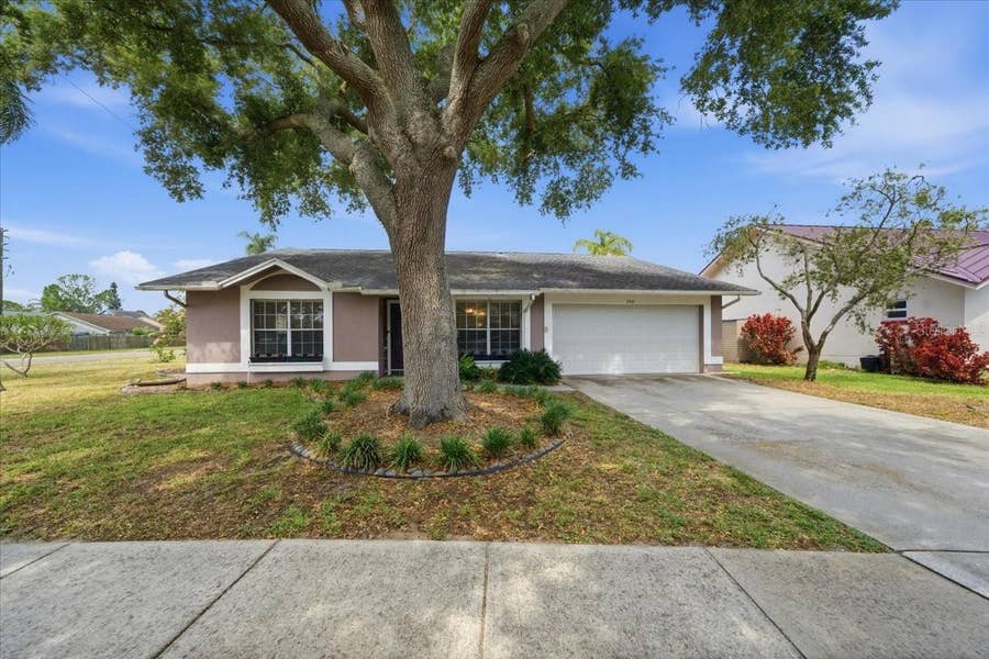 Property photo for 798 COUNTRYSHIRE LANE, Palm Harbor, FL