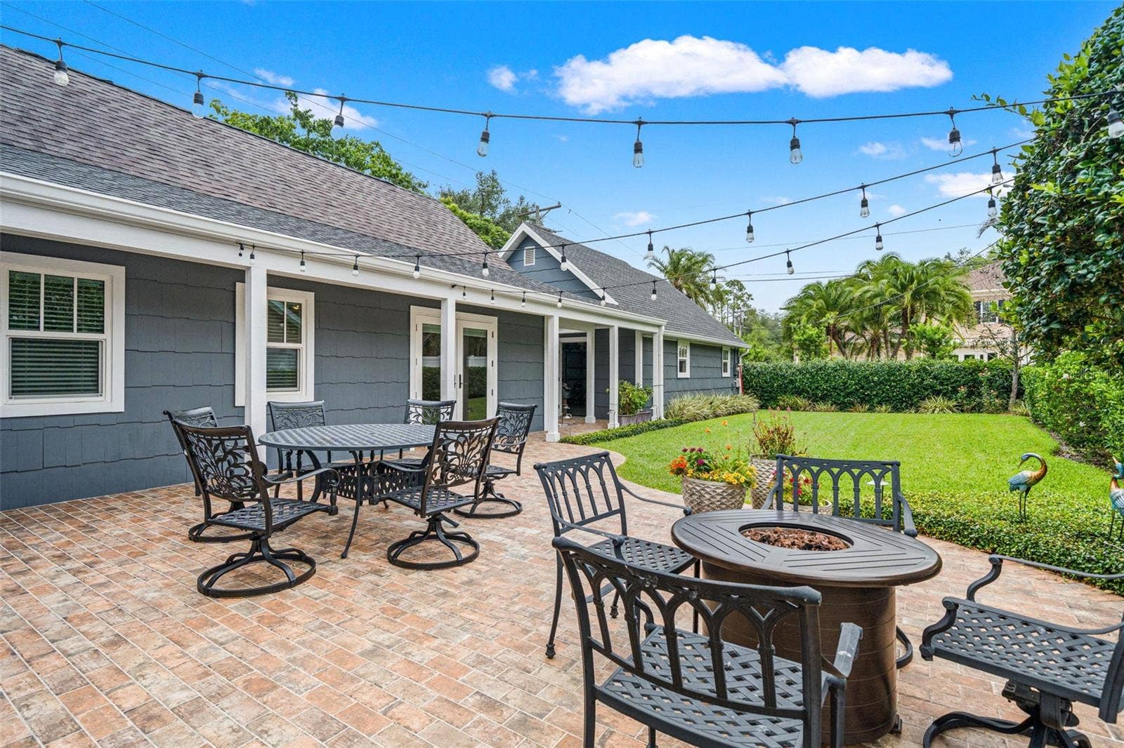 3233 W PARKLAND BOULEVARD, Tampa, FL 33609 3233 W PARKLAND BOULEVARD, Tampa, FL 33609