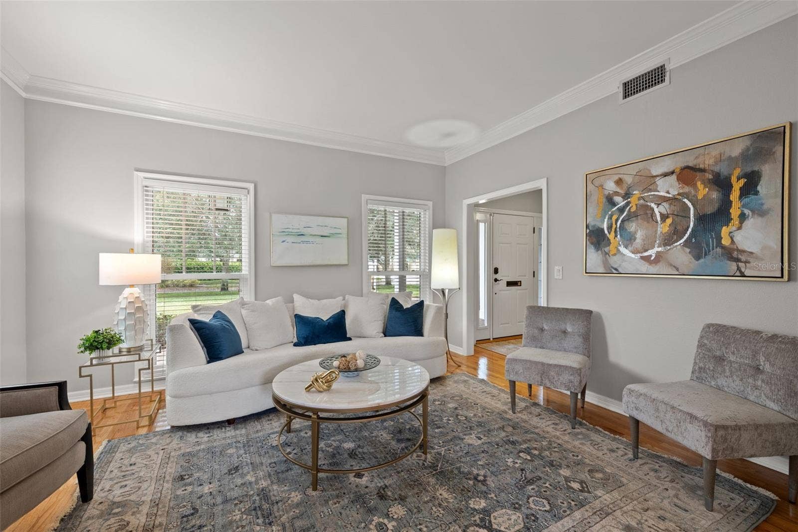 3233 W PARKLAND BOULEVARD, Tampa, FL 33609 Formal living room