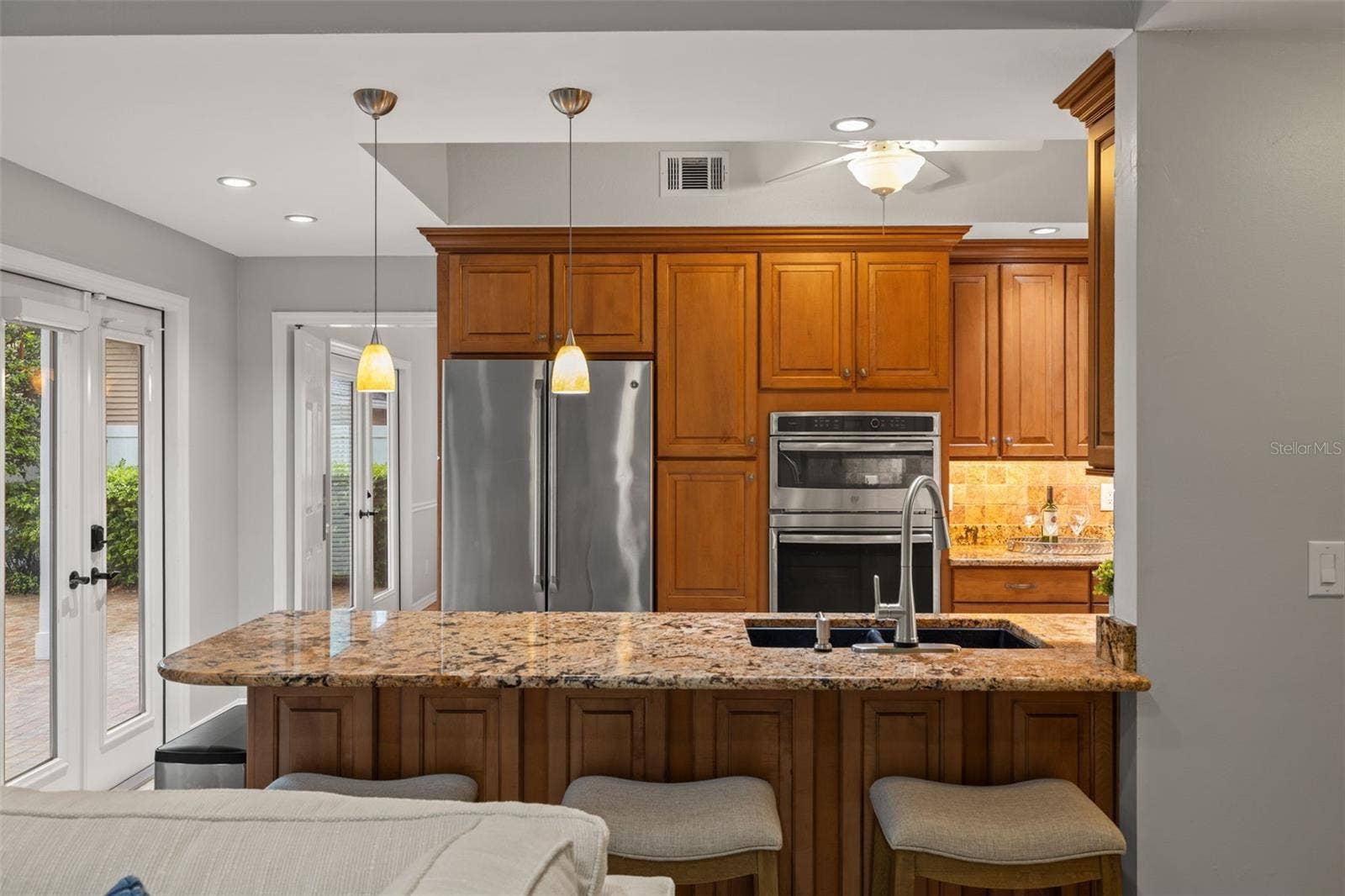 3233 W PARKLAND BOULEVARD, Tampa, FL 33609 3233 W PARKLAND BOULEVARD, Tampa, FL 33609