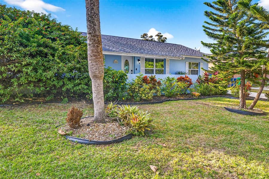 Property photo for 10050 84TH WAY, Largo, FL