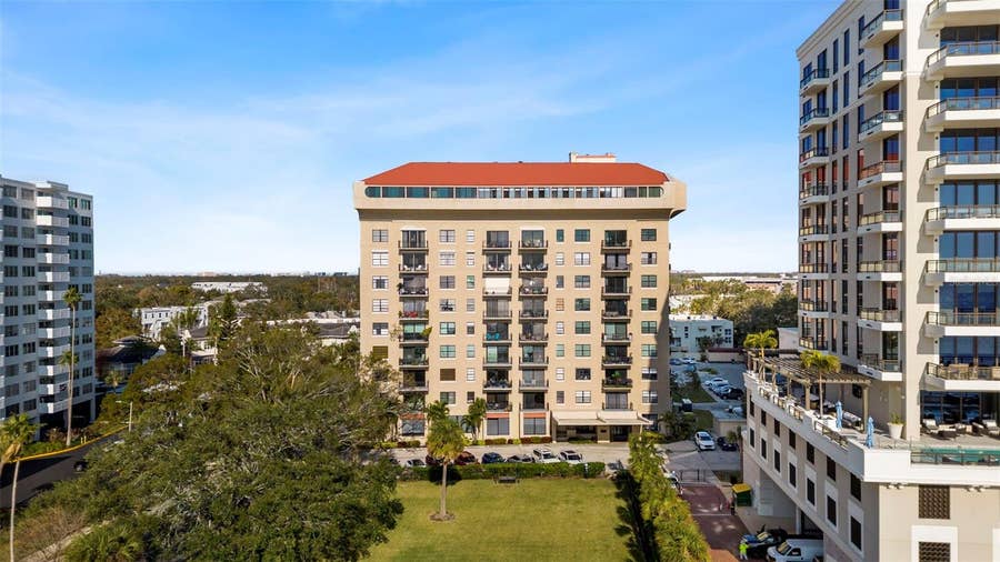 Property photo for 2109 BAYSHORE BOULEVARD, #205, Tampa, FL