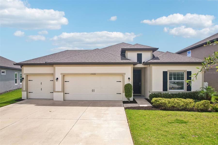 Property photo for 11225 JUNE BRIAR LOOP, San Antonio, FL