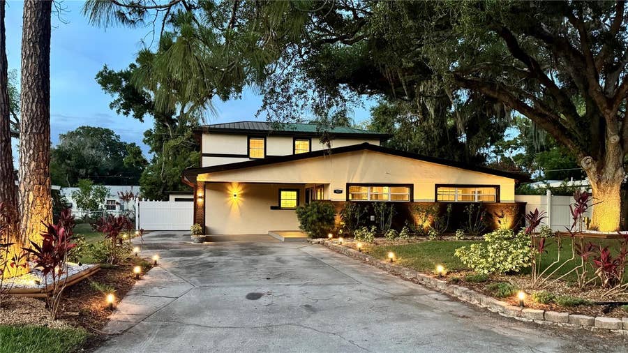 Property photo for 929 W BEACON AVENUE, Tampa, FL