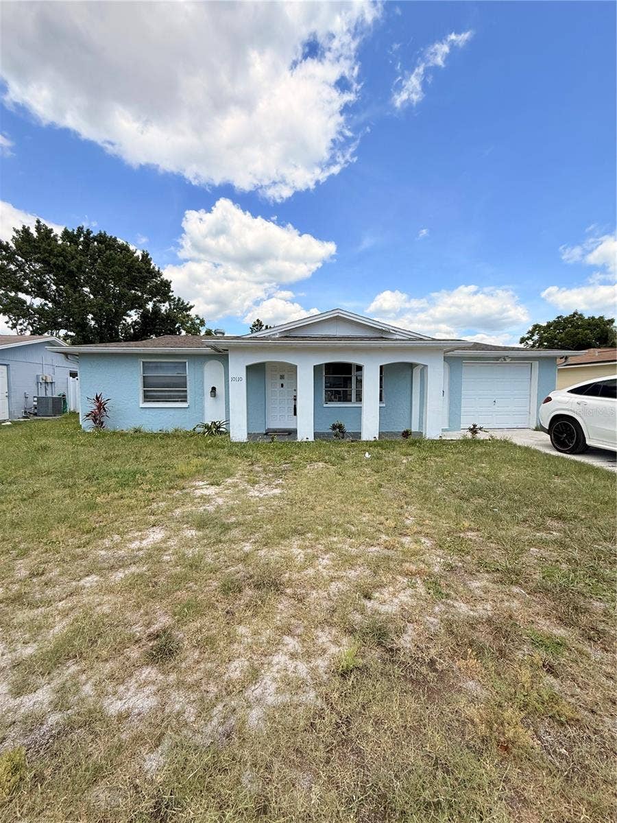 Property photo for 10110 VINEYARD LANE, Port Richey, FL