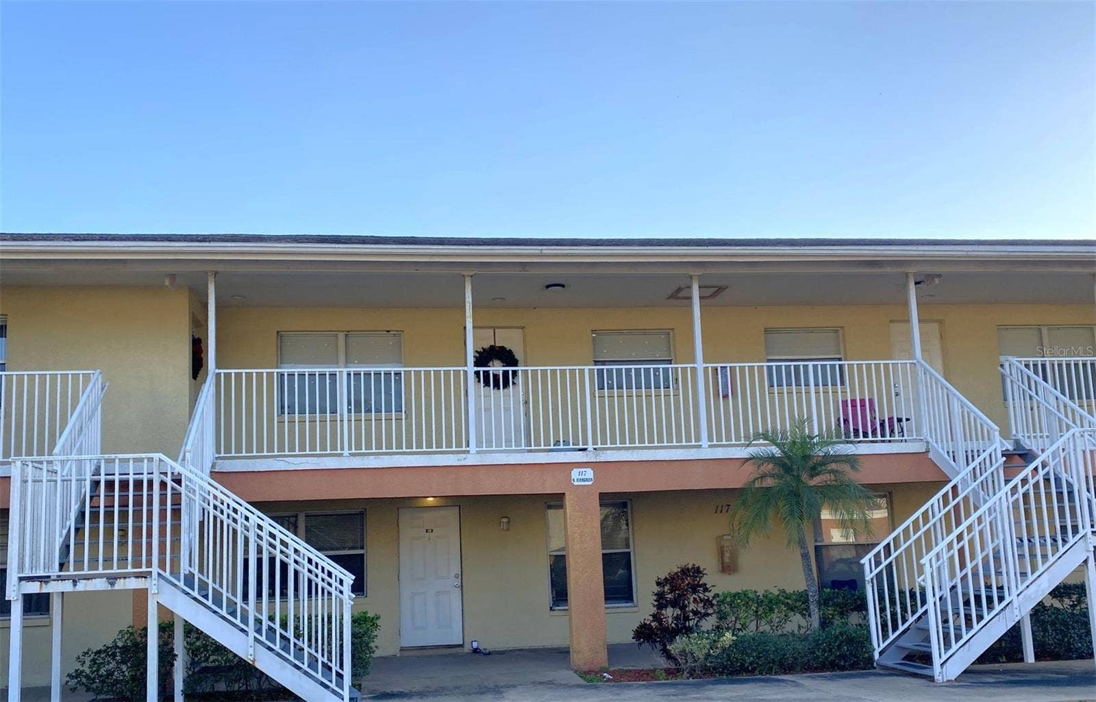 117 N EVERGREEN AVENUE, #105, Clearwater, FL 33755 117 N EVERGREEN AVENUE, #105, Clearwater, FL 33755