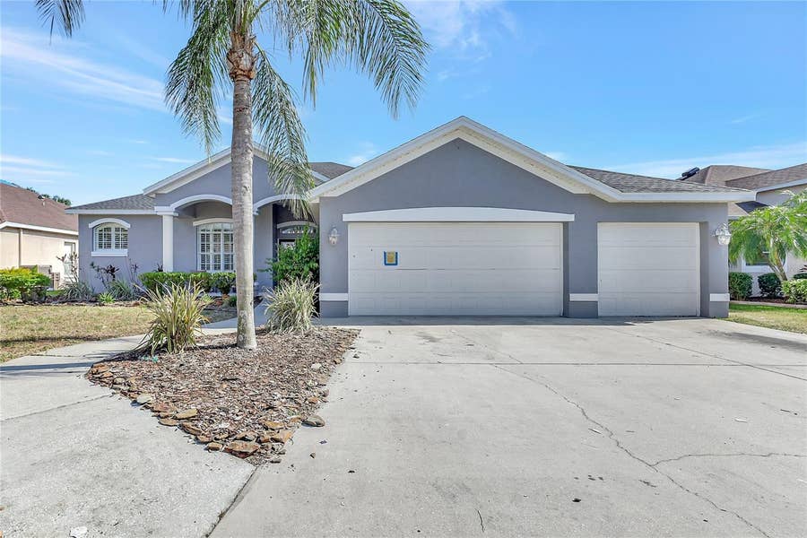 Property photo for 2863 DUNCAN TREE CIRCLE, Valrico, FL
