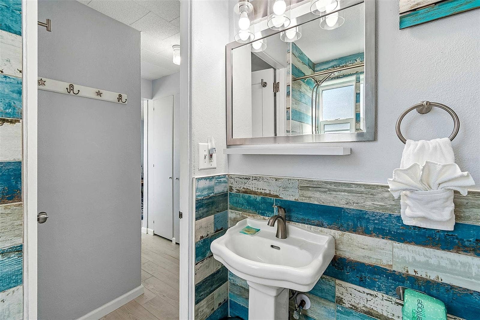 11730 GULF BOULEVARD, #29, Treasure Island, FL 33706 11730 GULF BOULEVARD, #29, Treasure Island, FL 33706