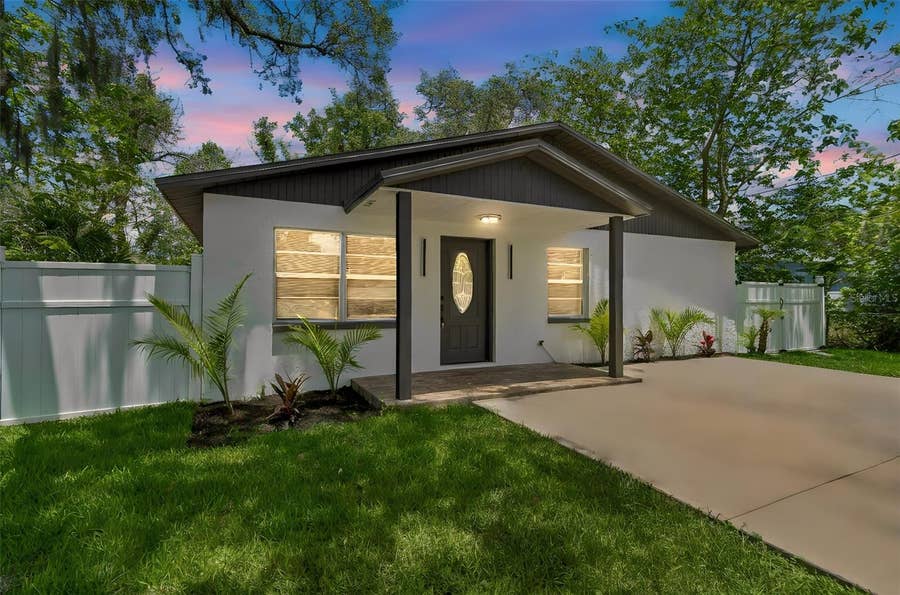 Property photo for 1105 W YUKON STREET, Tampa, FL