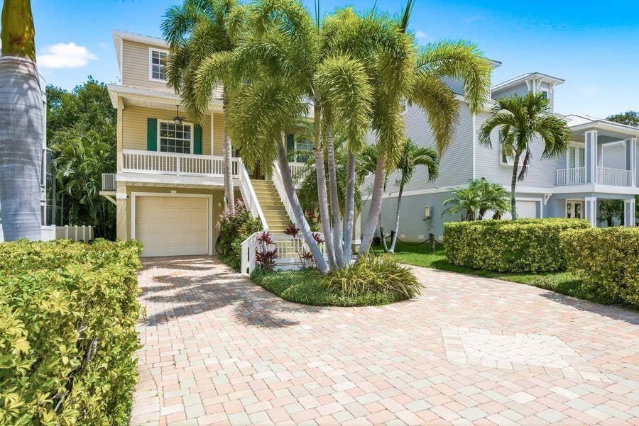 Property photo for 503 PALM AVENUE, Palm Harbor, FL