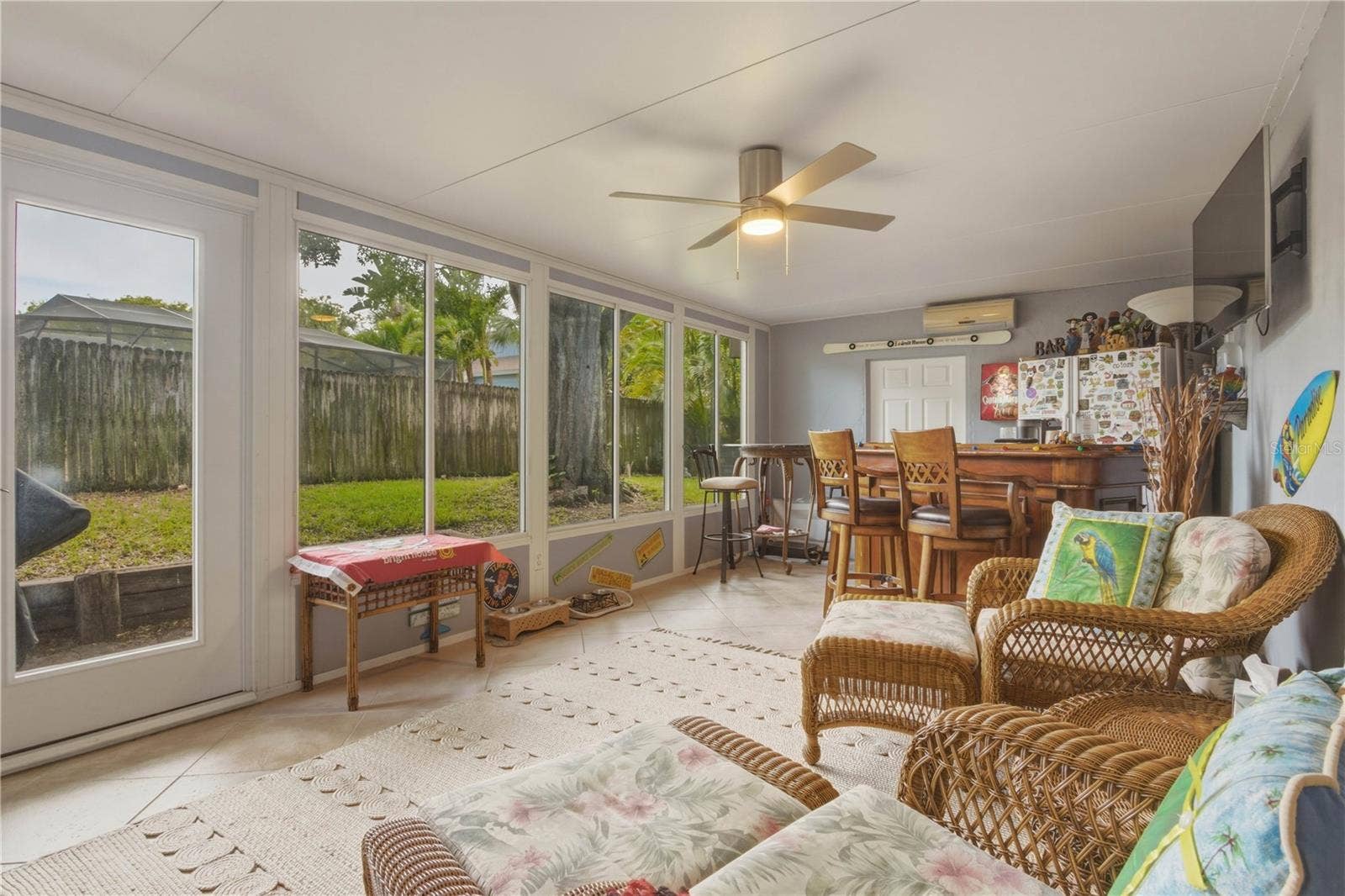 391 WALNUT COURT, Palm Harbor, FL 34683 391 WALNUT COURT, Palm Harbor, FL 34683