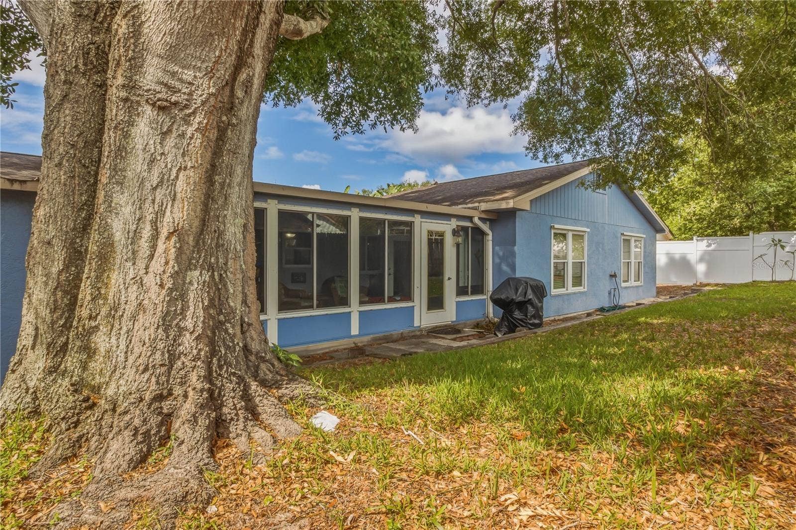 391 WALNUT COURT, Palm Harbor, FL 34683 391 WALNUT COURT, Palm Harbor, FL 34683