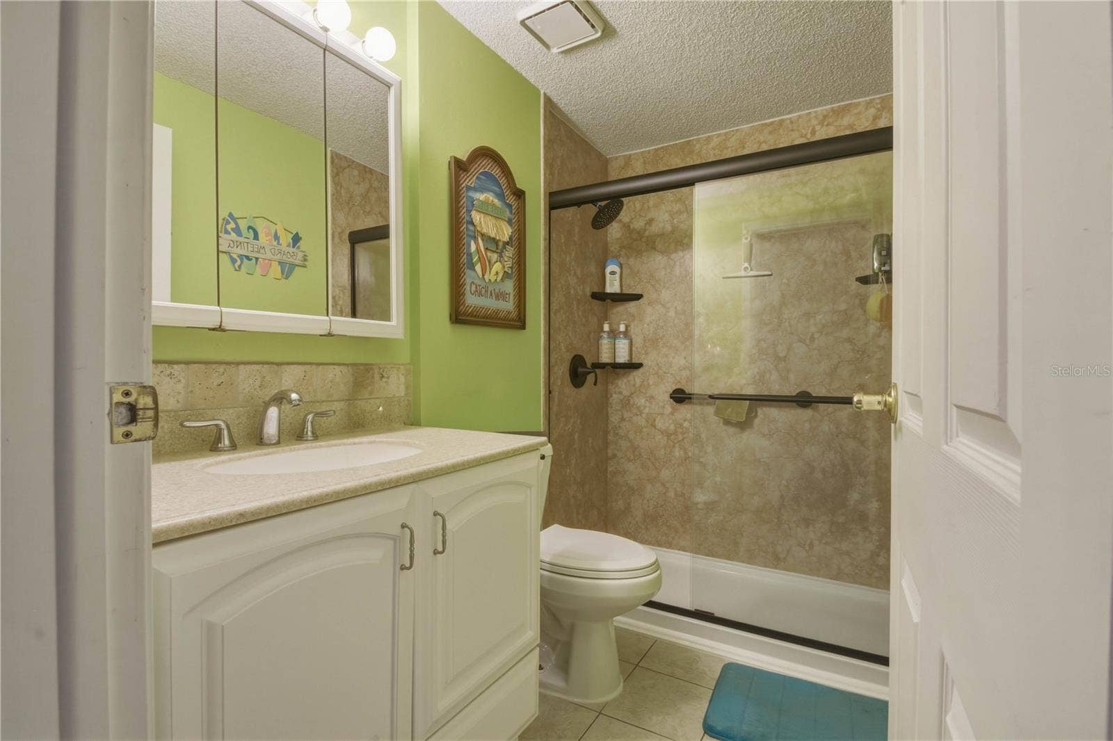 391 WALNUT COURT, Palm Harbor, FL 34683 391 WALNUT COURT, Palm Harbor, FL 34683