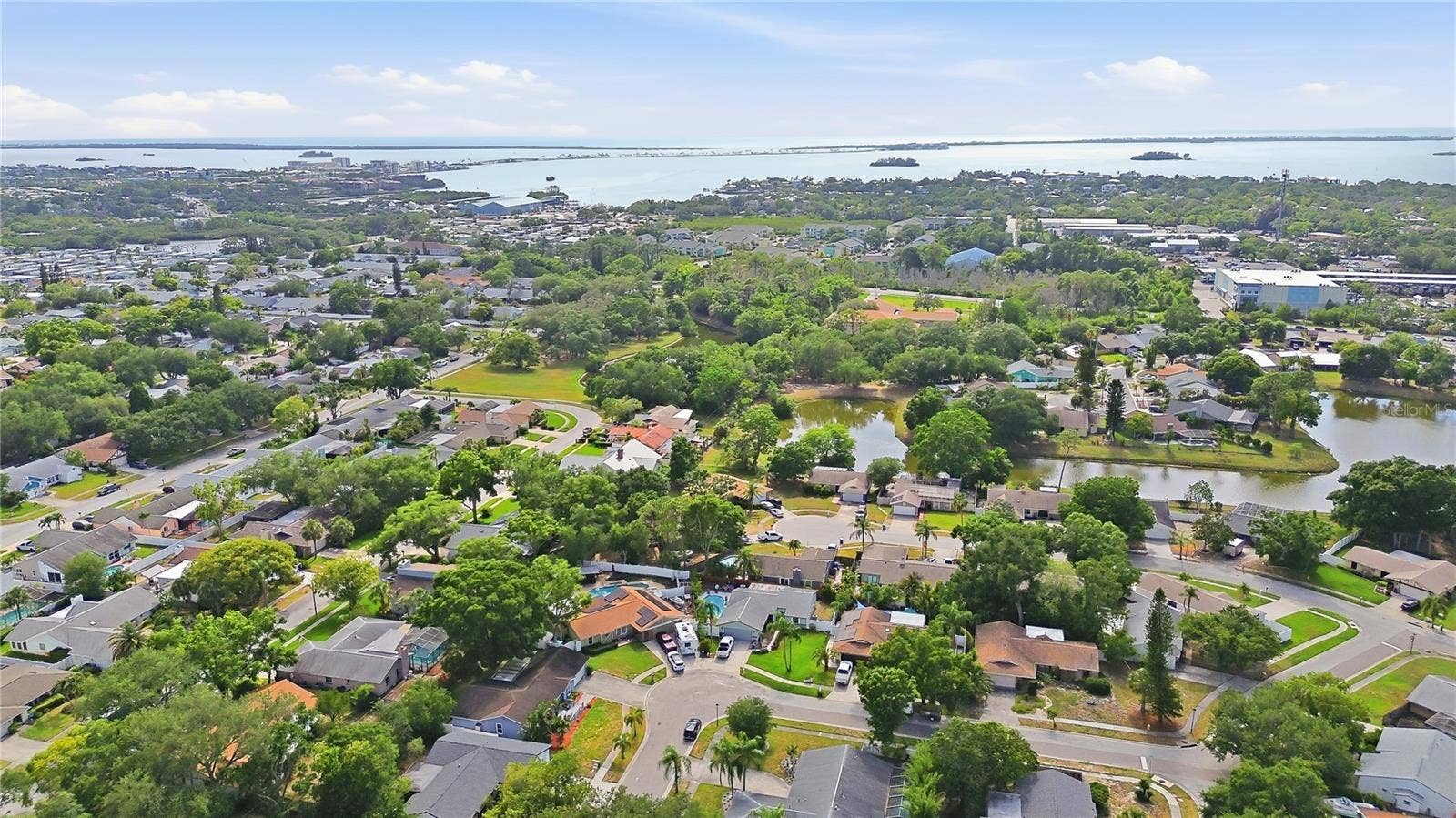 391 WALNUT COURT, Palm Harbor, FL 34683 391 WALNUT COURT, Palm Harbor, FL 34683