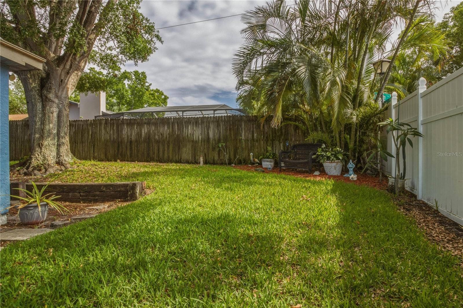 391 WALNUT COURT, Palm Harbor, FL 34683 391 WALNUT COURT, Palm Harbor, FL 34683