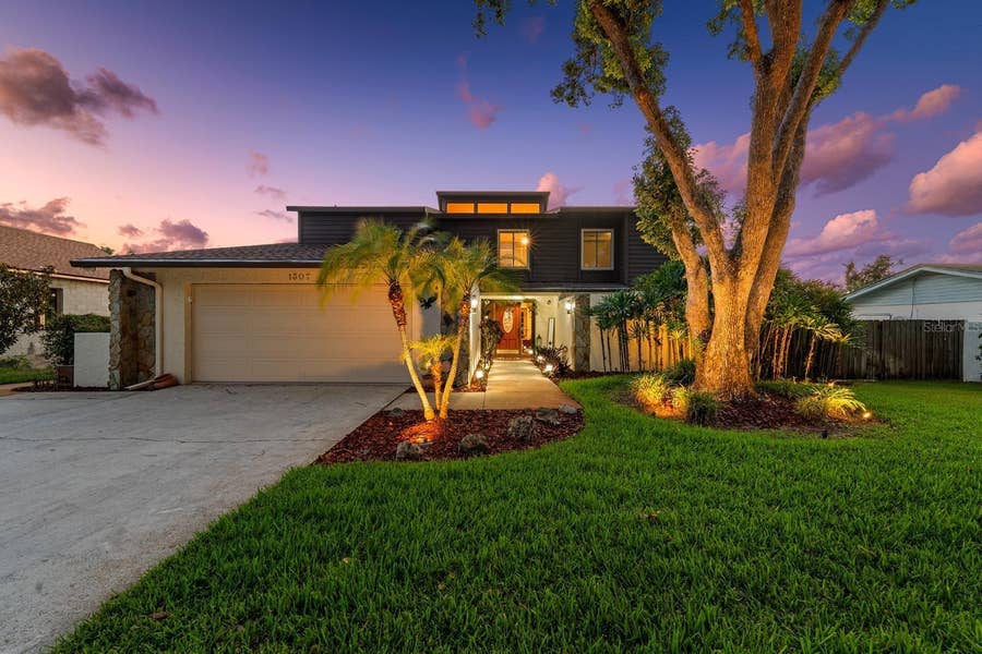 Property photo for 1307 LENNA AVENUE, Seffner, FL
